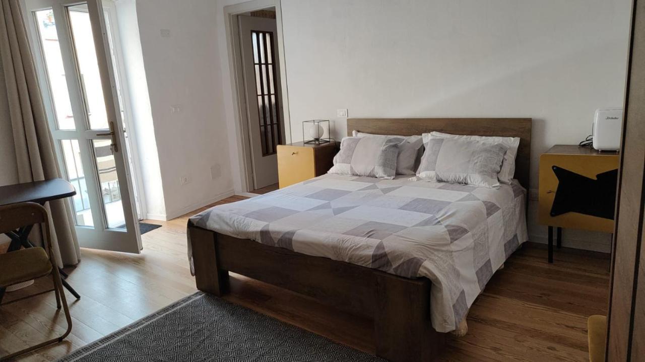 Magalocanda Stanze Sotto Al Castello Montemagno  外观 照片