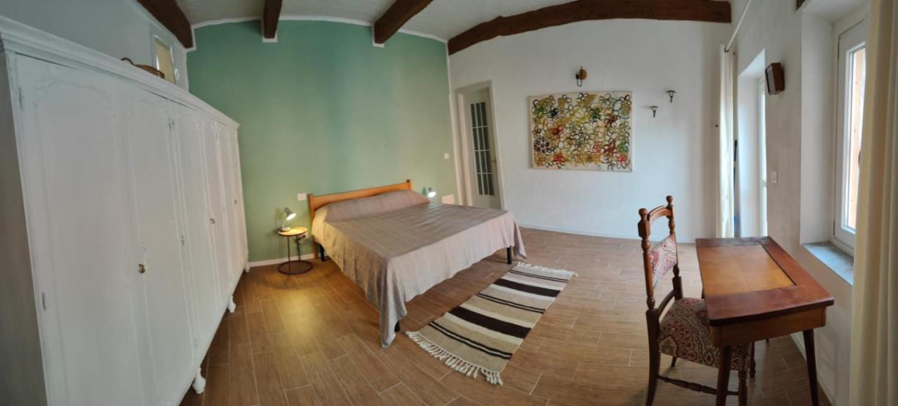 Magalocanda Stanze Sotto Al Castello Montemagno  外观 照片